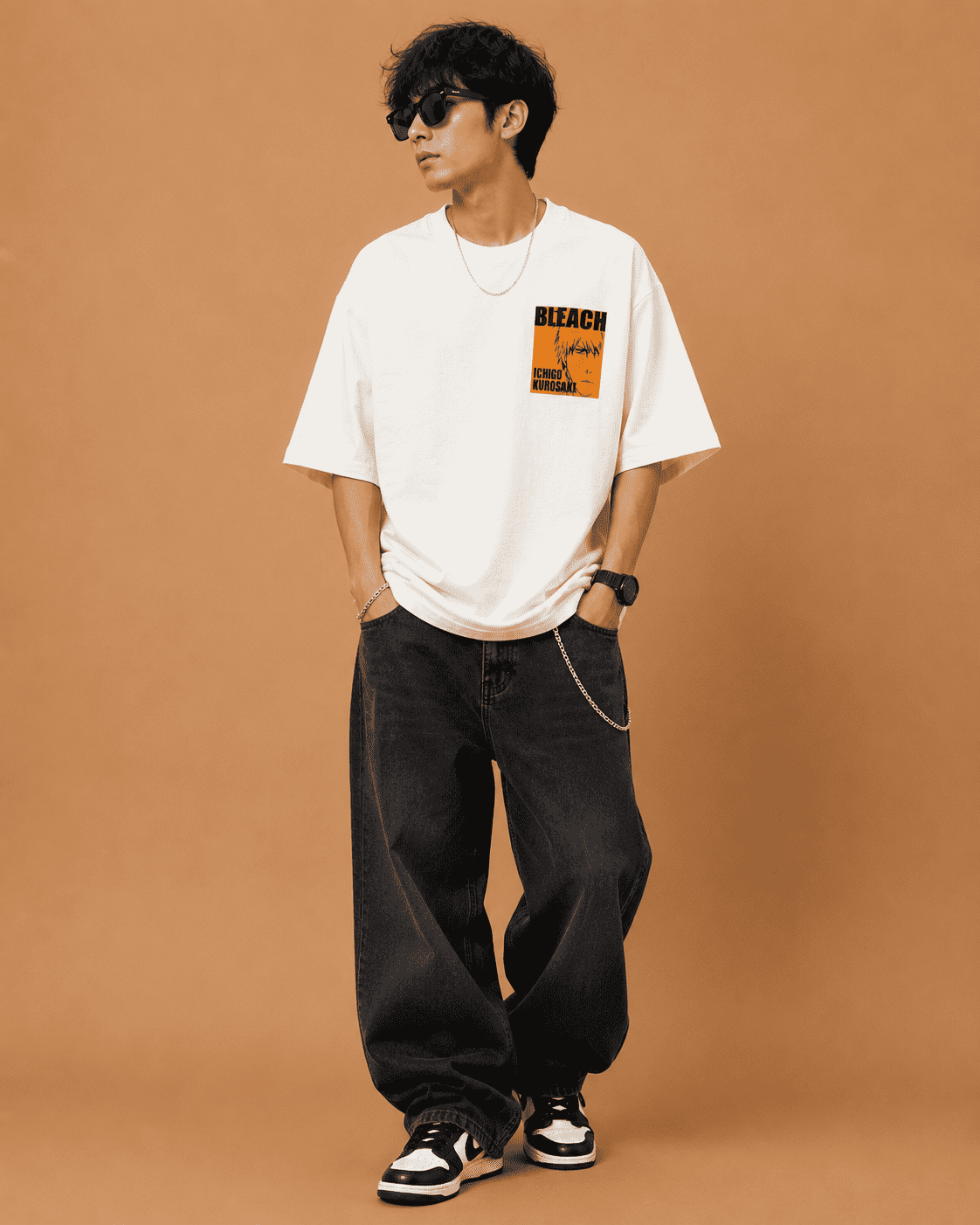 H&M Bleach Ichigo Kurosaki Oversized Back Graphic T-Shirt - Image 5