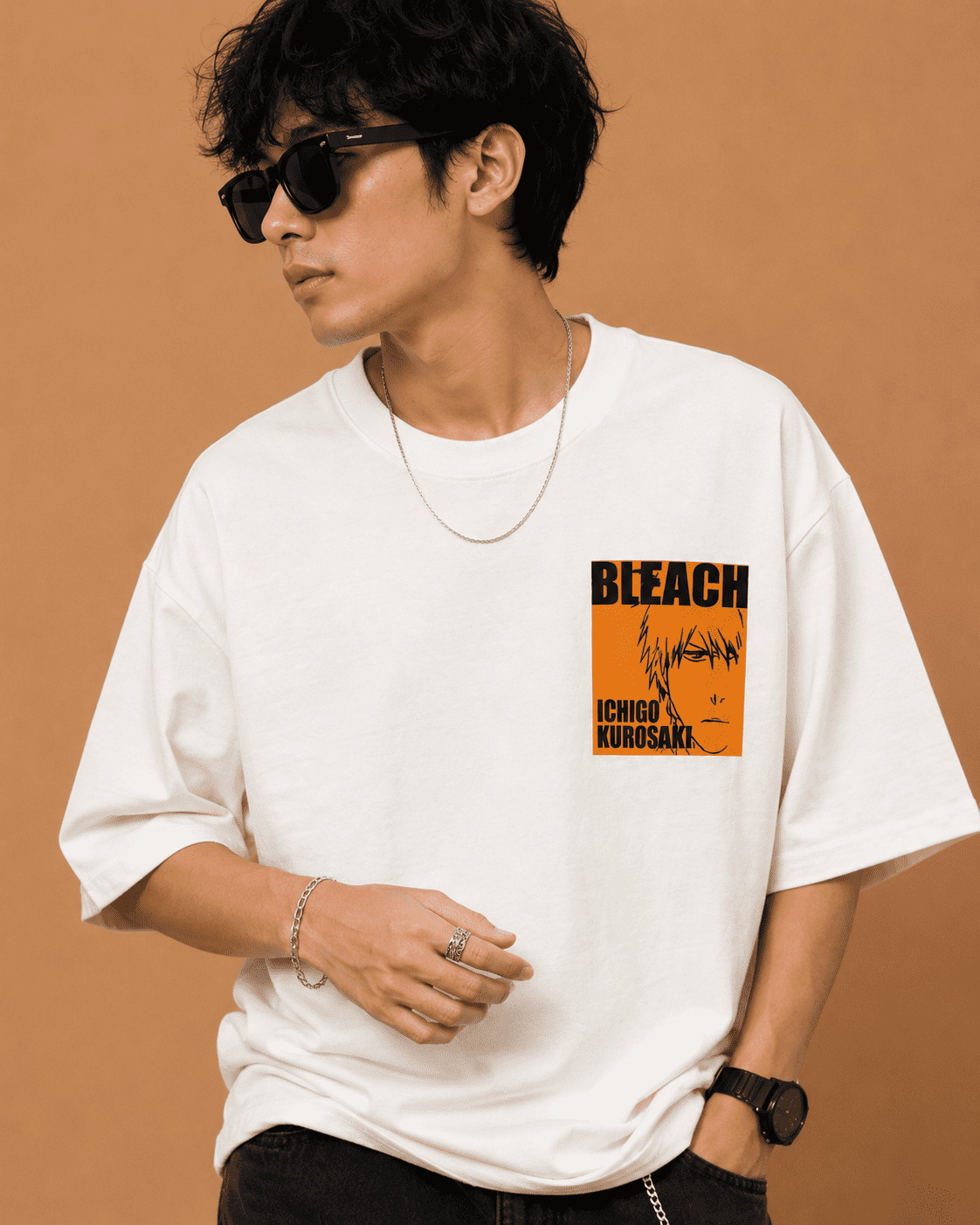 H&M Bleach Ichigo Kurosaki Oversized Back Graphic T-Shirt - Image 4