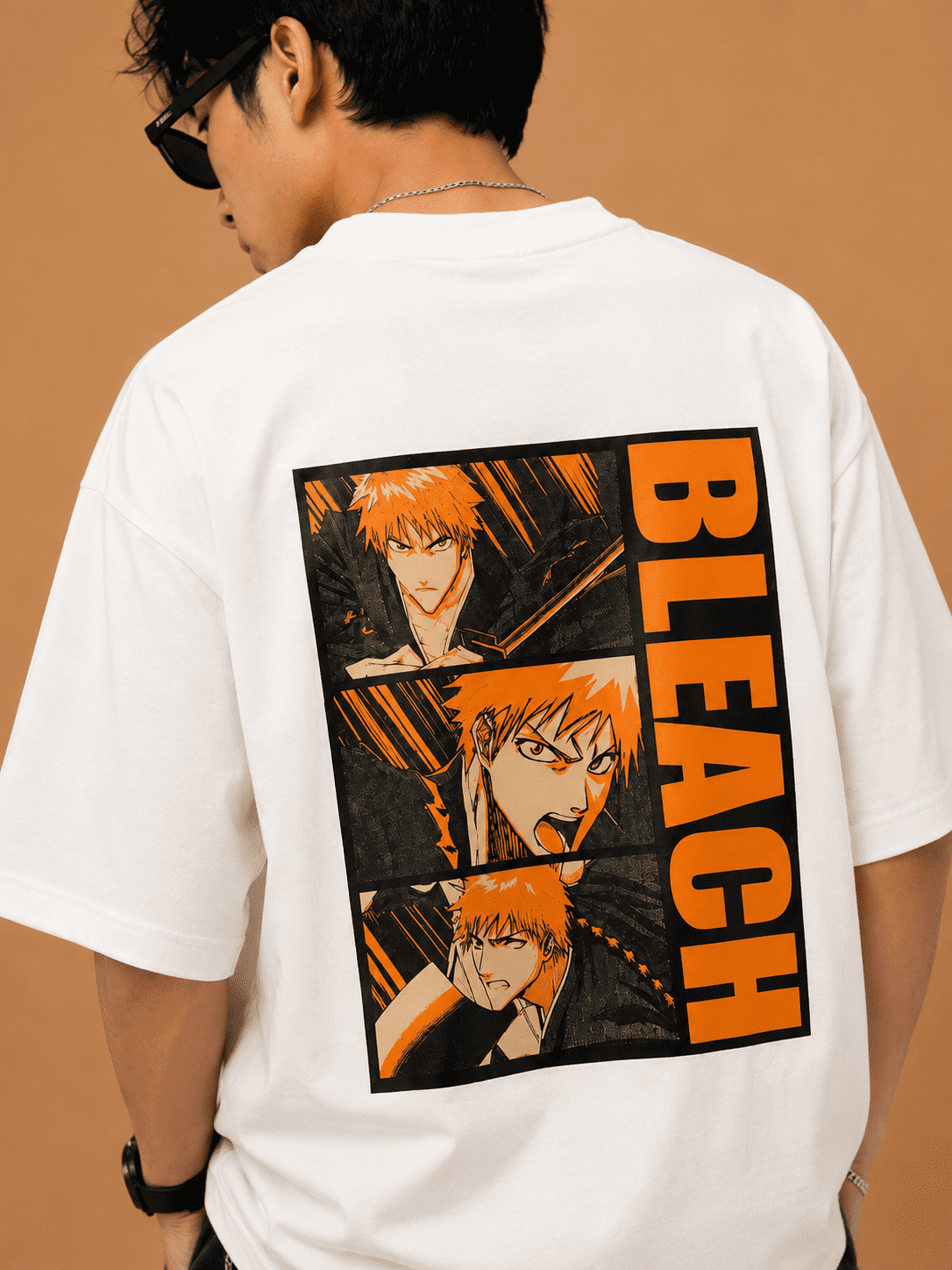 H&M Bleach Ichigo Kurosaki Oversized Back Graphic T-Shirt - Image 2